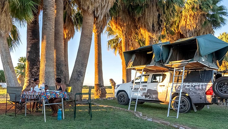 Mietwagen mit Campingausrüstung, Namibia