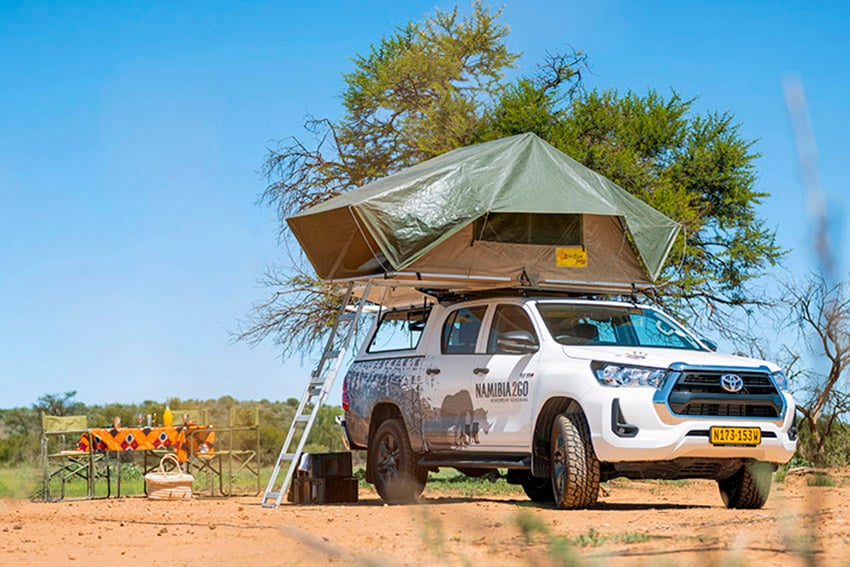 Toyota Hilux mit Campingausrüstung, Mietwagen, Namibia