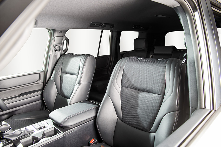 4x4 SUV Toyota Prado Luxusklasse Innenausstattung