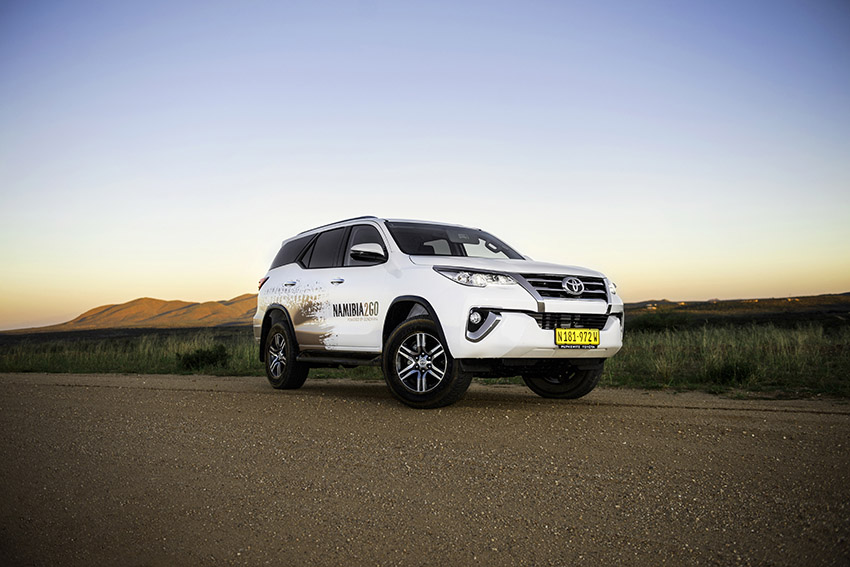 Toyota Fortuner Mietwagen in Namibia