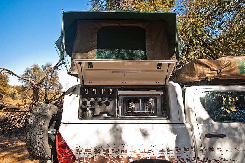 Namibia2Go-Double-Cab-Toyota-Hilux-4x4-08-Equipped